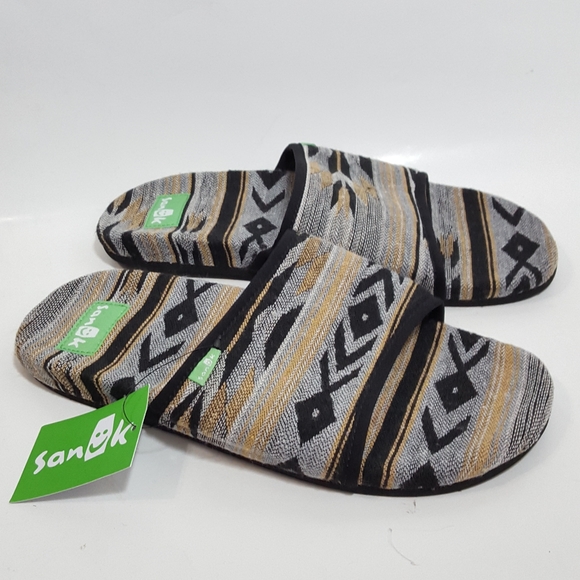 sanuk furreal slide